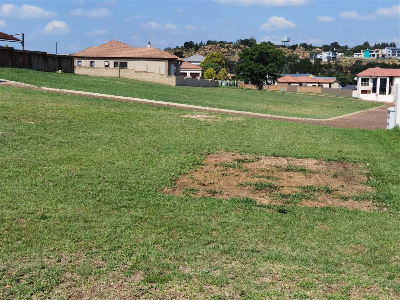 500 m² Land available in Kungwini Country Estate photo number 2