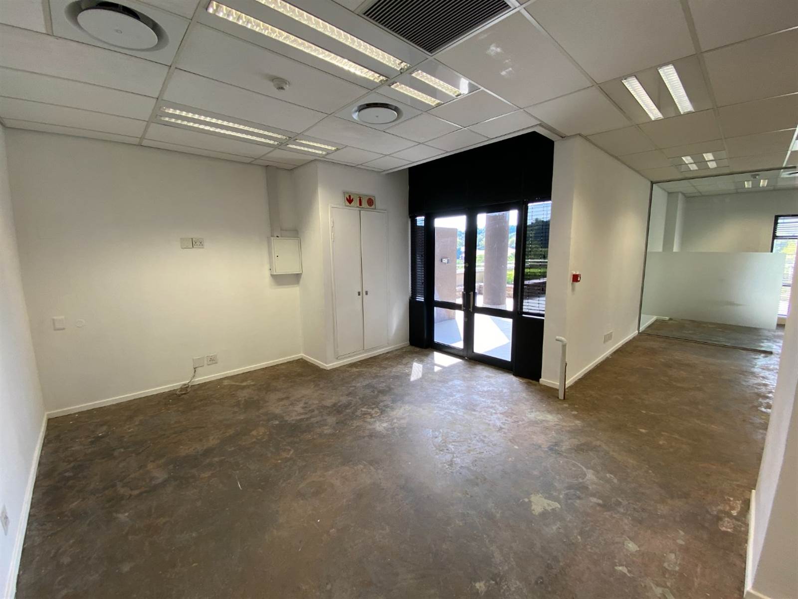 130  m² Office Space in Lynnwood Manor photo number 15