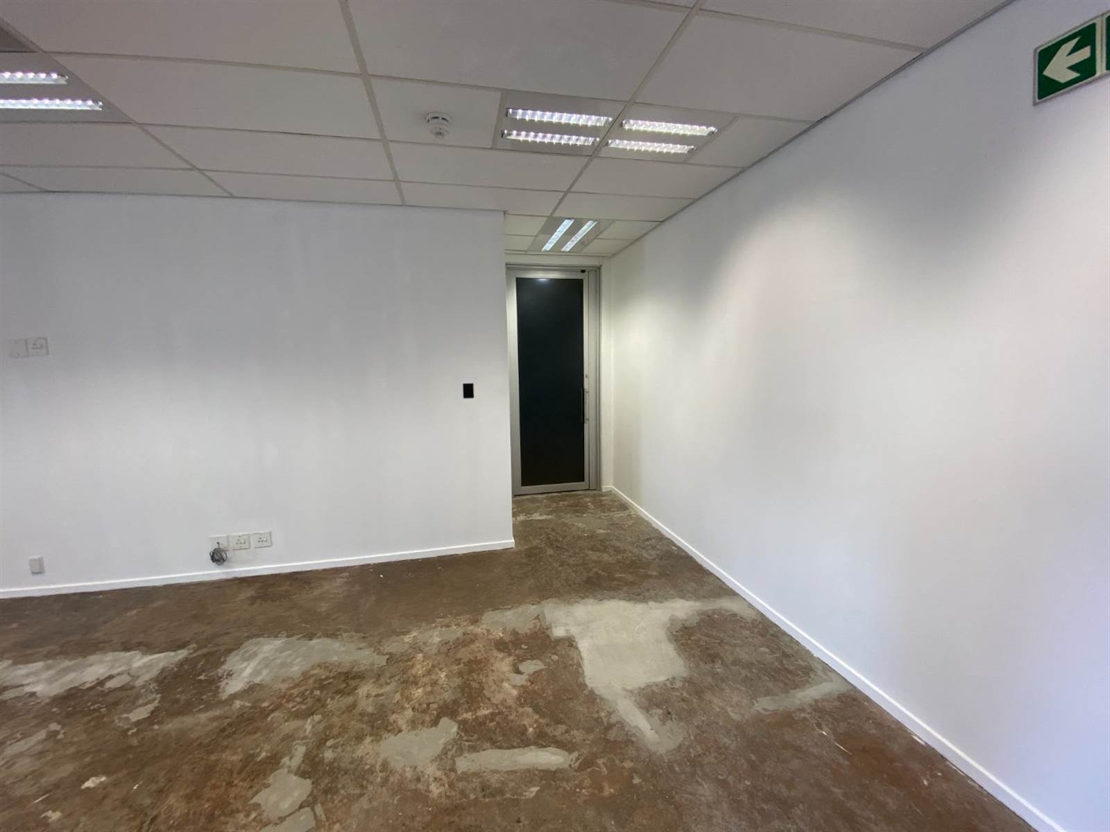 130  m² Office Space in Lynnwood Manor photo number 11