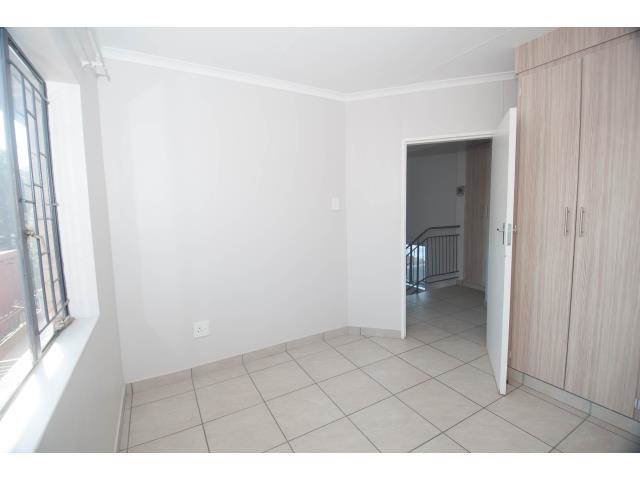 2 Bed House in Pretoria North photo number 10