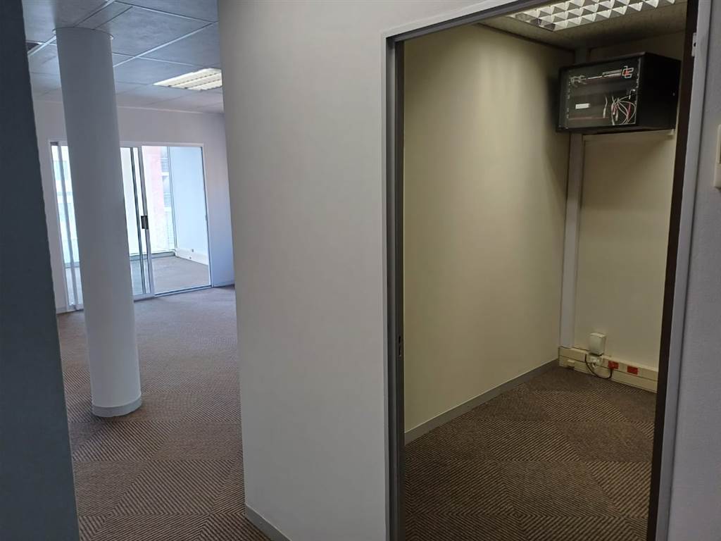 144  m² Commercial space in Nelspruit Central photo number 6