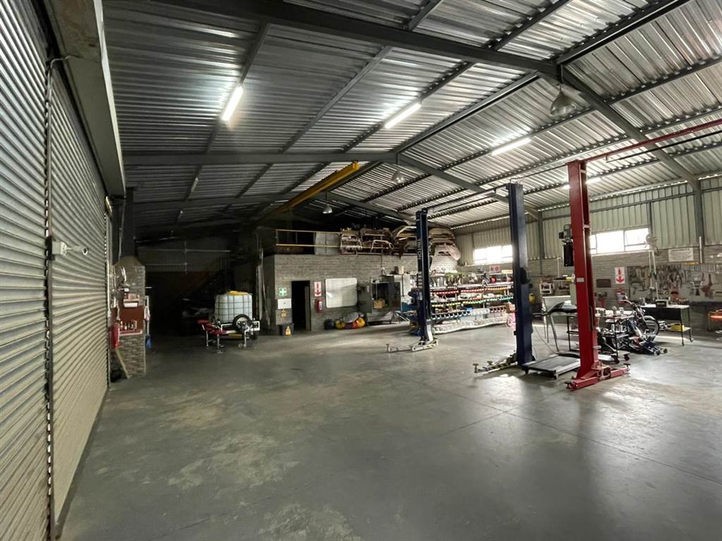 655  m² Industrial space in Secunda Commercial photo number 5