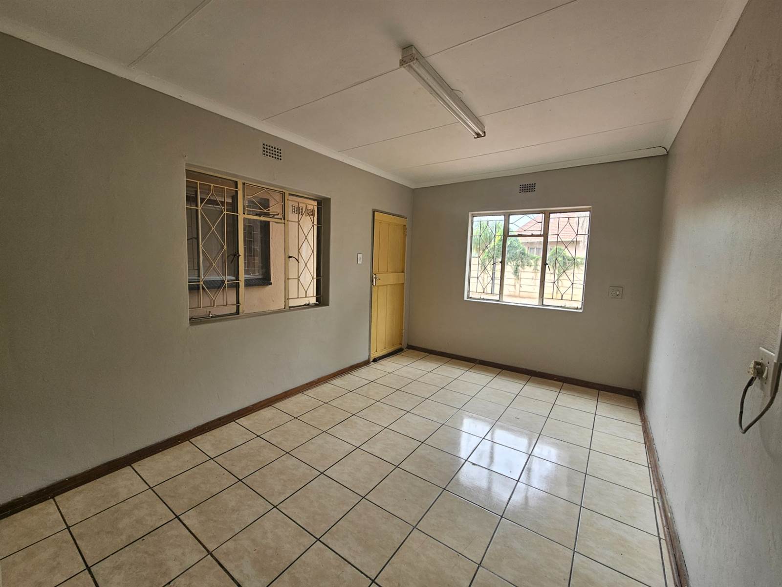 4 Bed House in Protea Park photo number 19