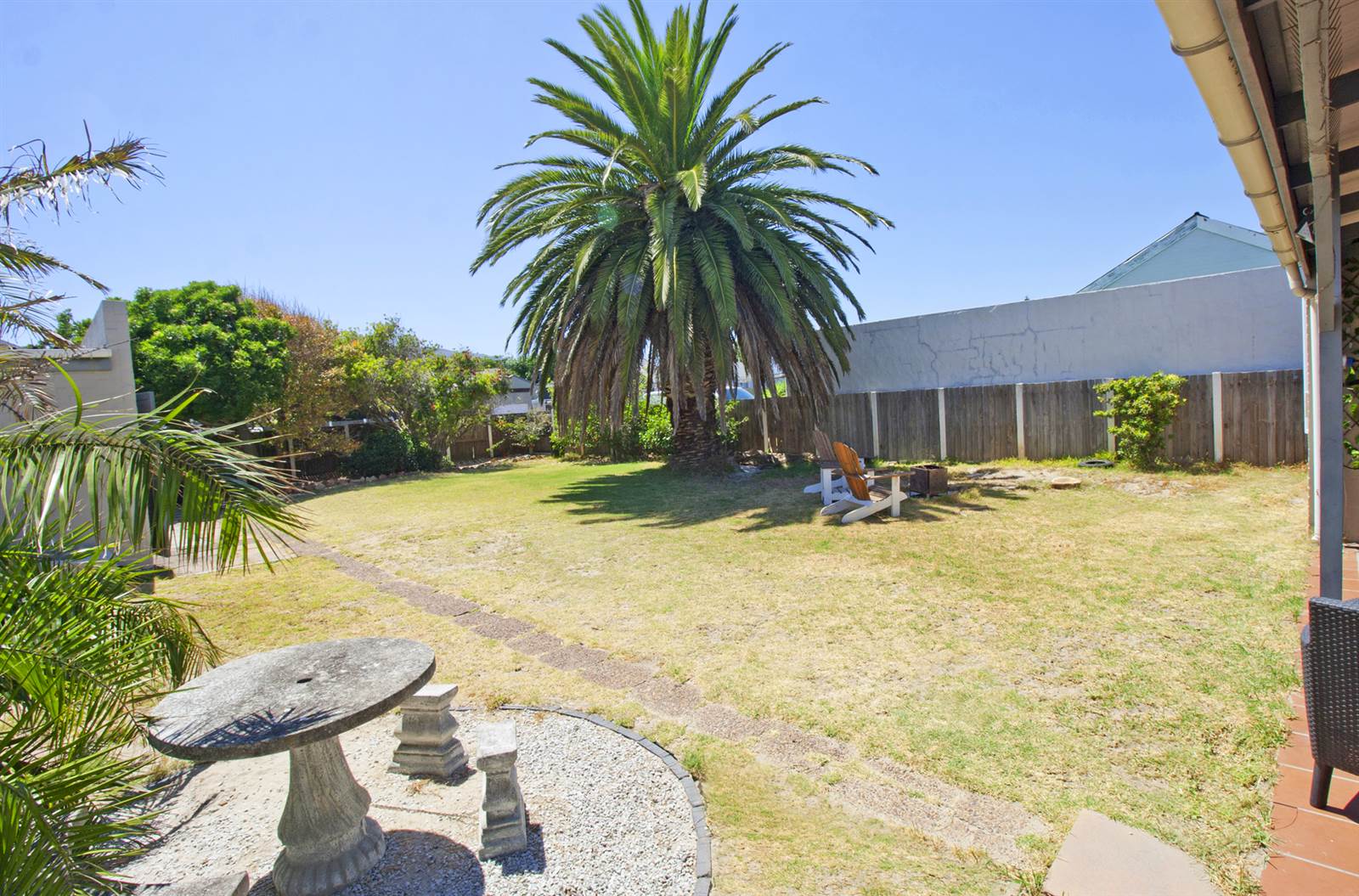 2 Bed House in Milkwood Park photo number 18