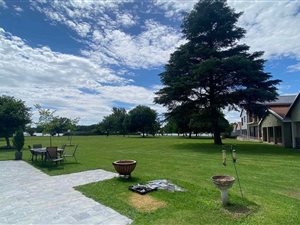 4 Bed House in Lochvaal