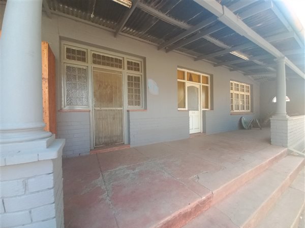 3 Bed House in Nigel Central