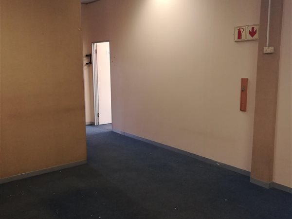 219  m² Commercial space in Kempton Park Central