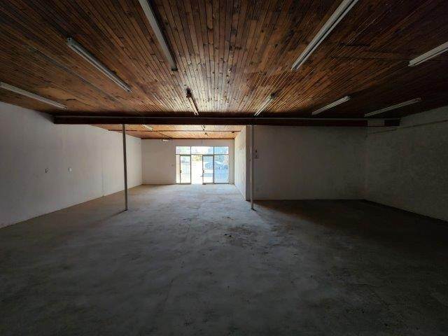 200  m² Commercial space in Hoedspruit photo number 12