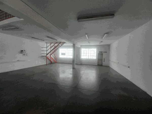347  m² Industrial space