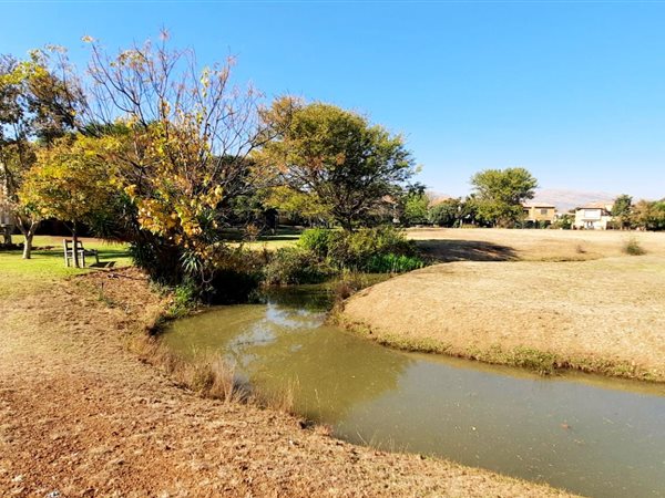 1918 m² Land available in Westlake Estate