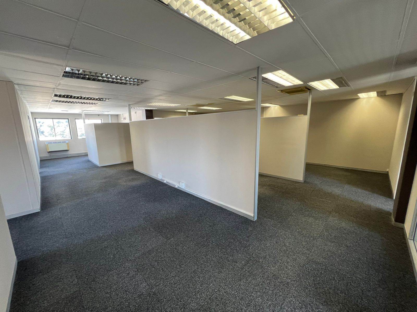 410  m² Commercial space in Tyger Valley photo number 13