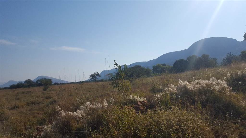 64 m² Land available in Rietfontein photo number 1