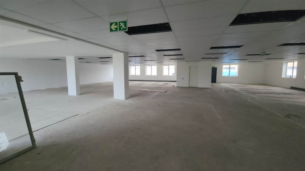 767  m² Commercial space in Hatfield photo number 13