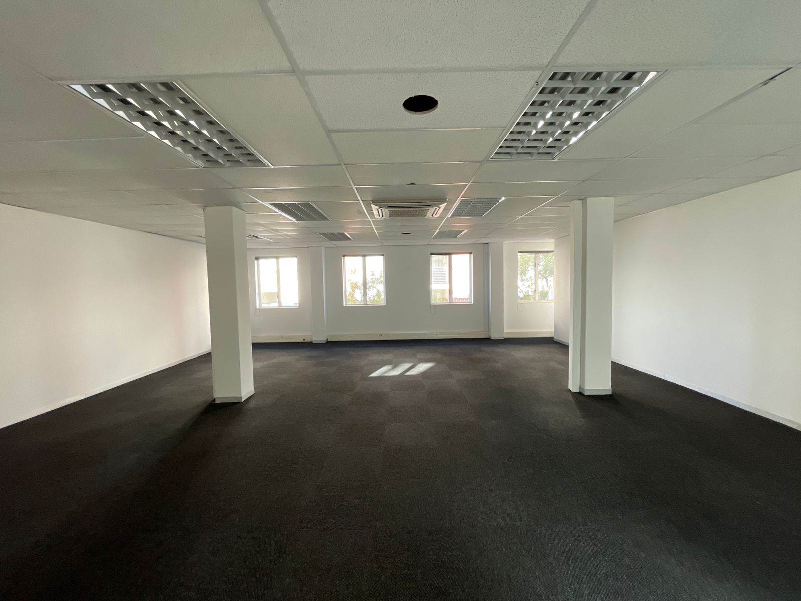 2560  m² Commercial space in Ferndale photo number 24