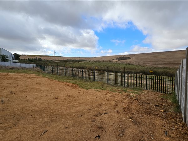 499 m² Land available in Malmesbury