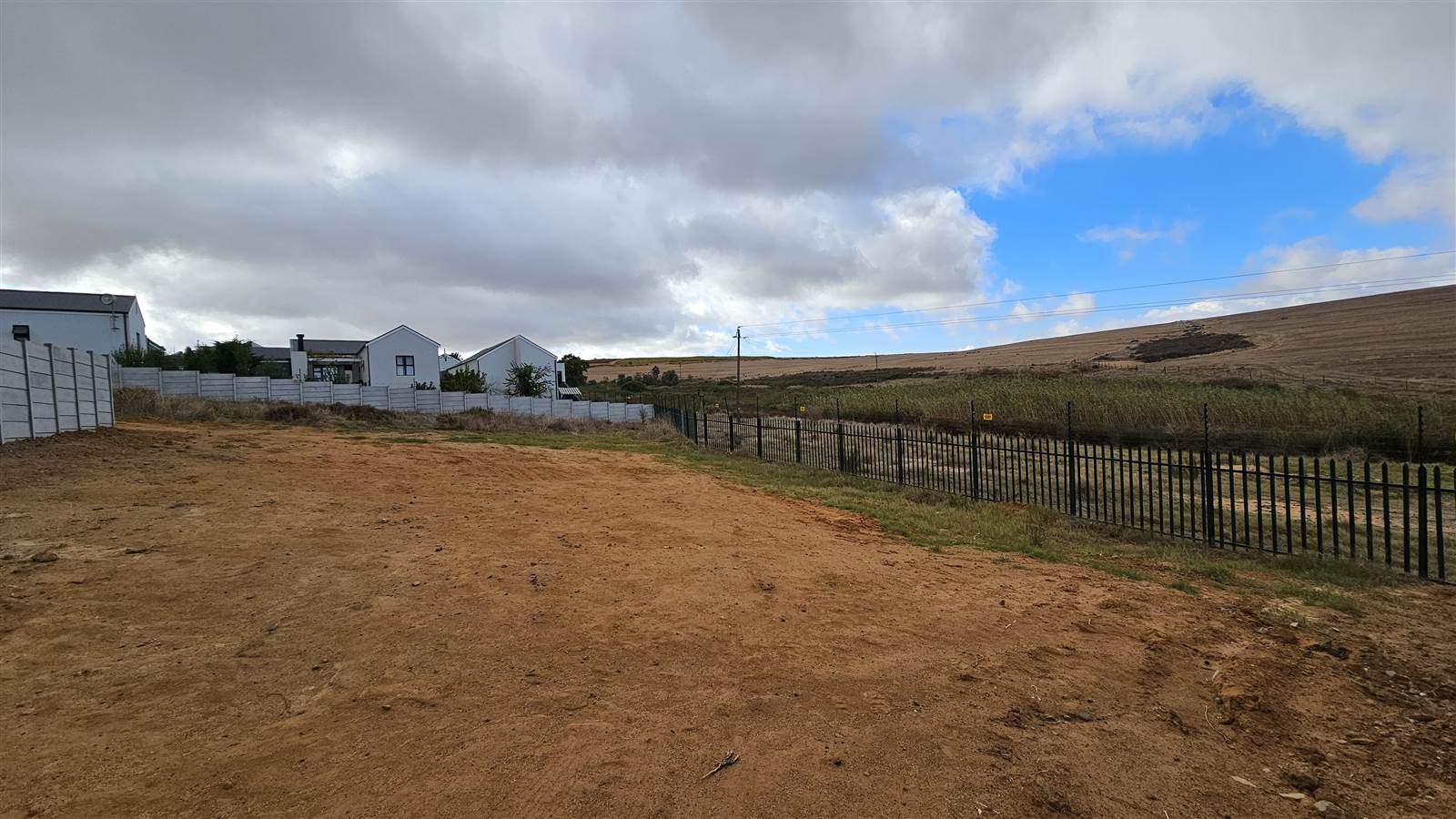 499 m² Land available in Malmesbury photo number 2