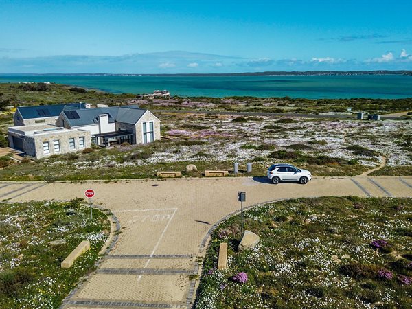 592 m² Land available in Langebaan Central