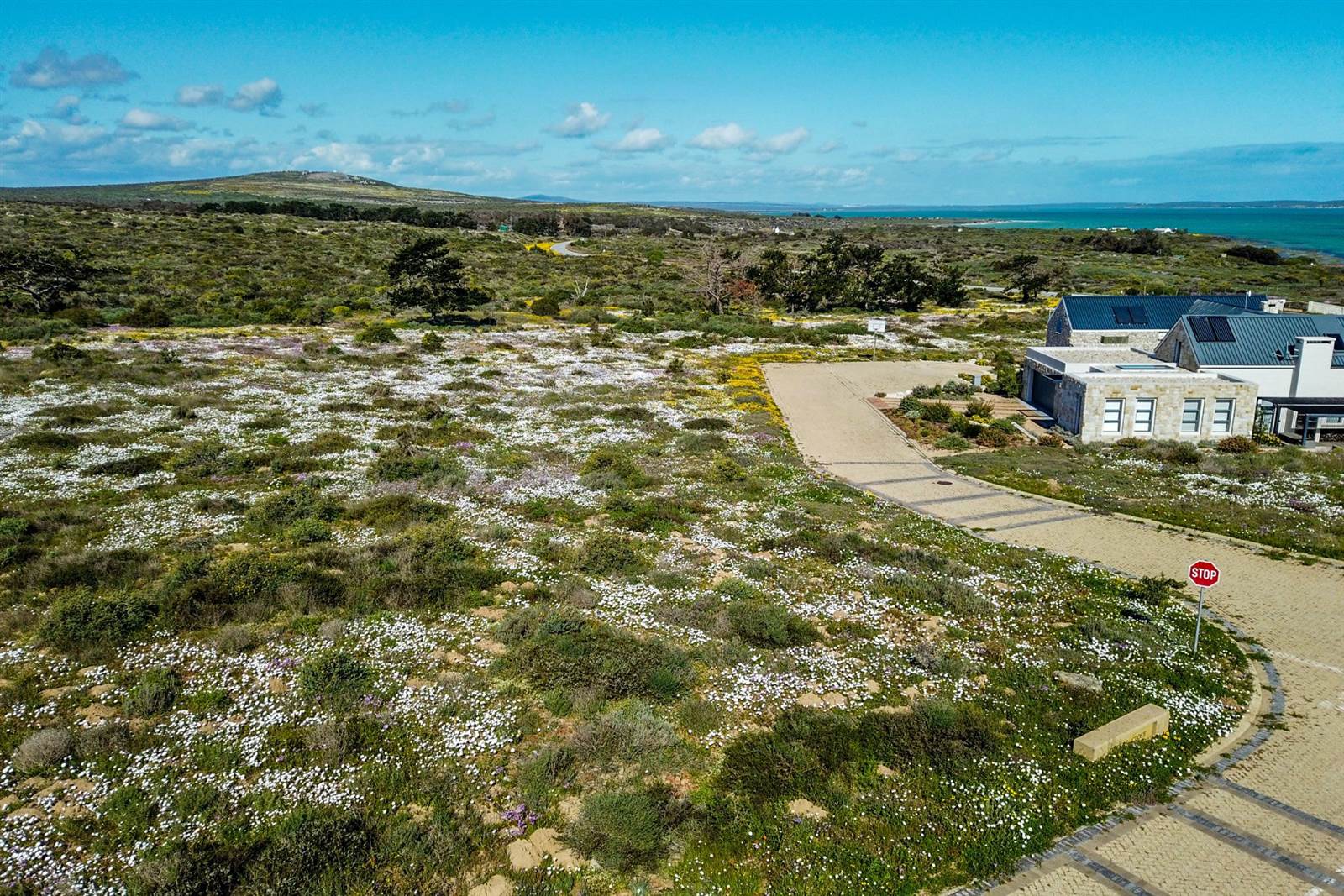 592 m² Land available in Langebaan Central photo number 4