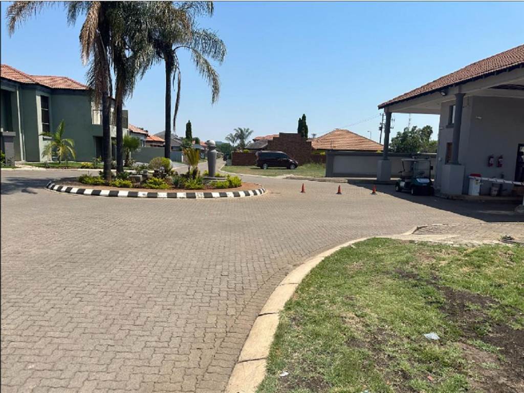 568 m² Land available in Heatherview photo number 8