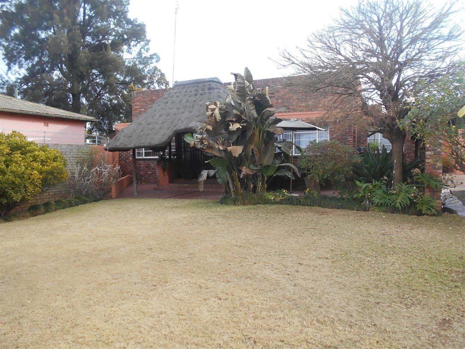 3 Bed House in Klerksdorp photo number 1
