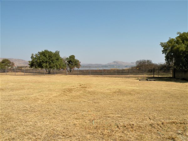 981 m² Land