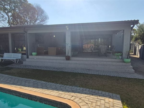 3 Bedroom House 3 Bedroom House
