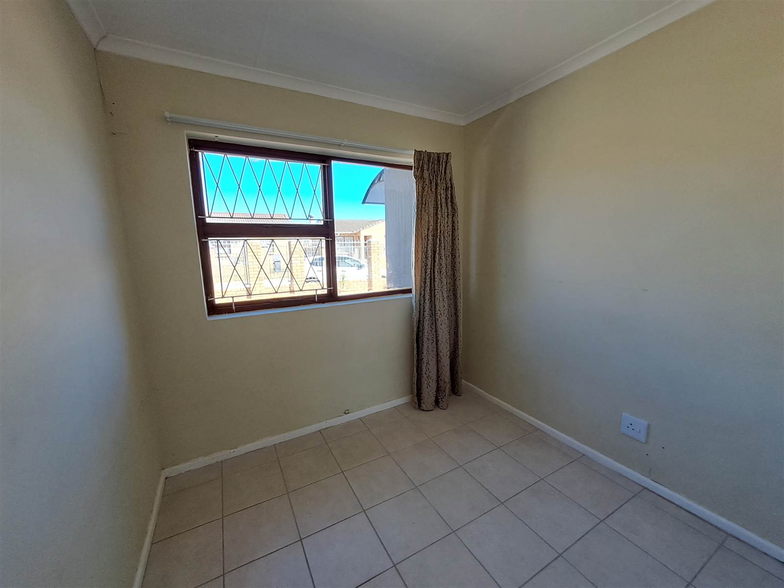 2 Bed House in Humewood photo number 6