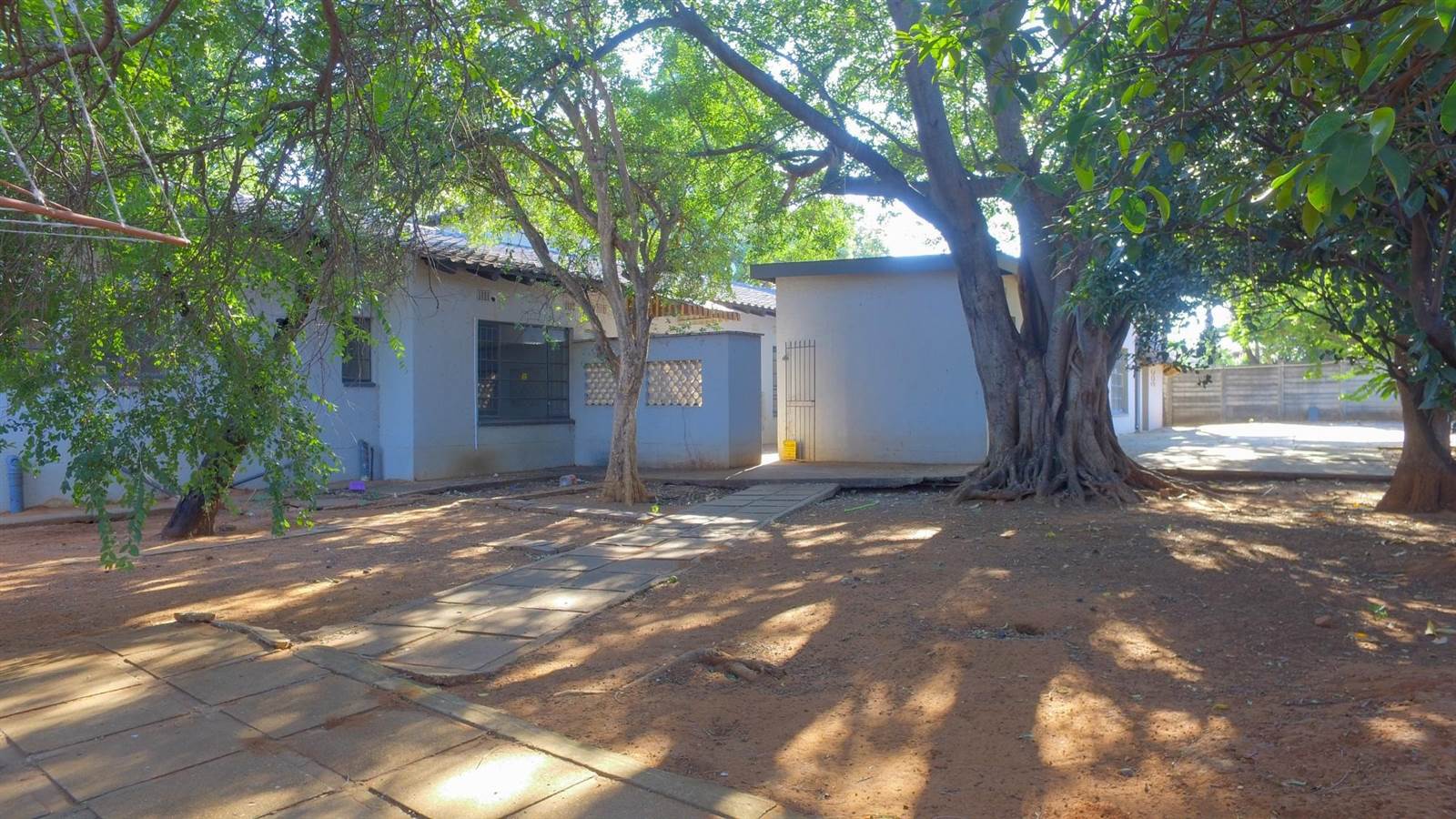 4 Bed House in Protea Park photo number 20