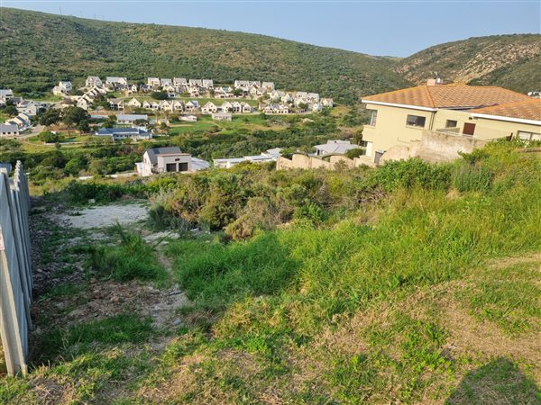 826 m² Land