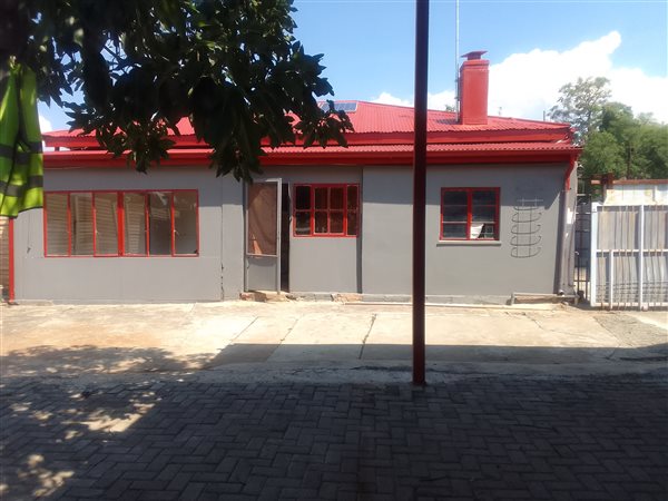 164  m² Commercial space in Bo Dorp