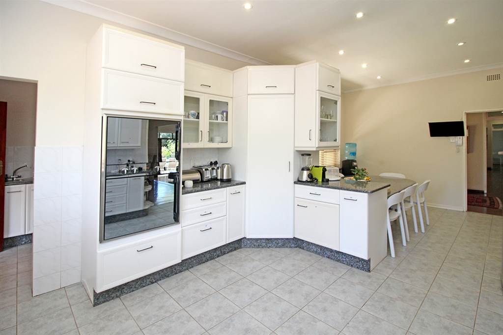 4 Bed House in Linksfield photo number 10