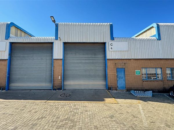 415  m² Industrial space