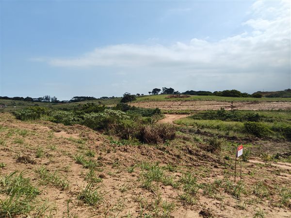 882 m² Land