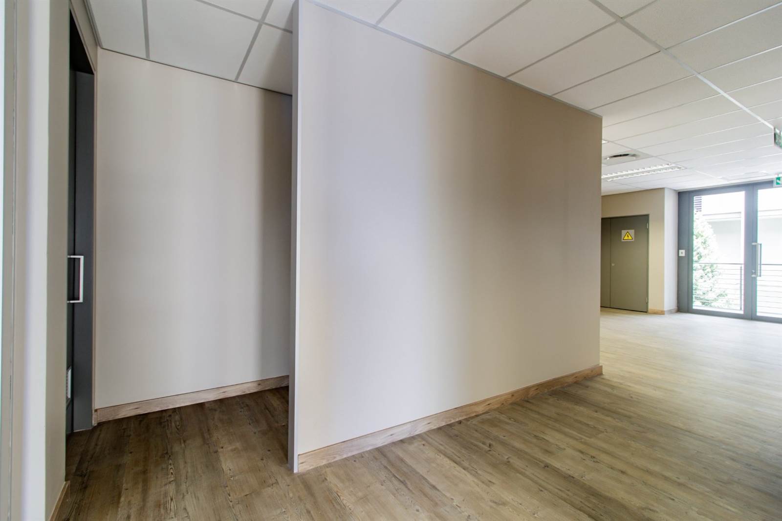 157  m² Office Space in Bedfordview photo number 8