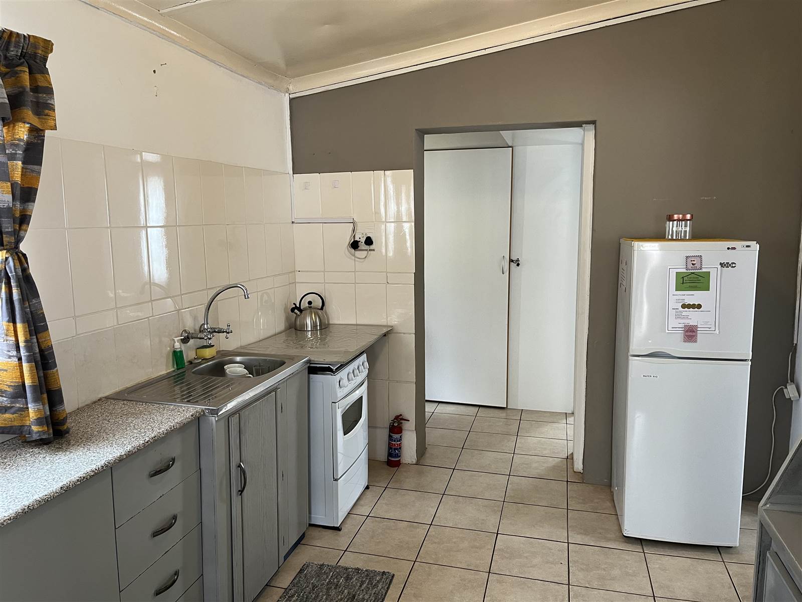3 Bed House in Aliwal North photo number 30