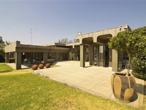 3 Bed House in Senderwood
