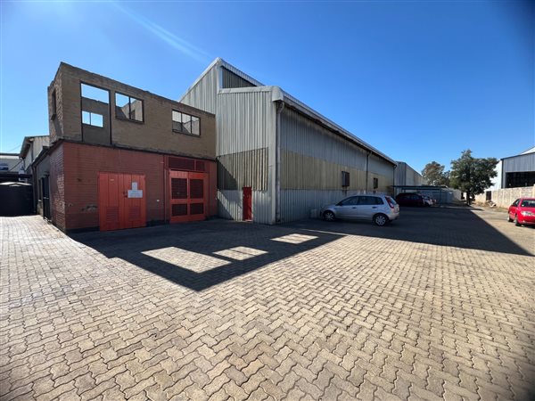 500  m² Industrial space