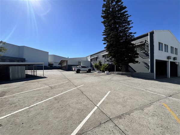 2770  m² Industrial space in Epping