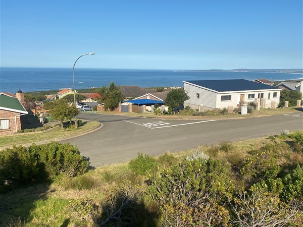 1008 m² Land available in Dana Bay