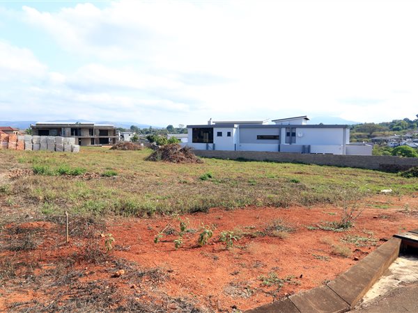 1 791 m² Land