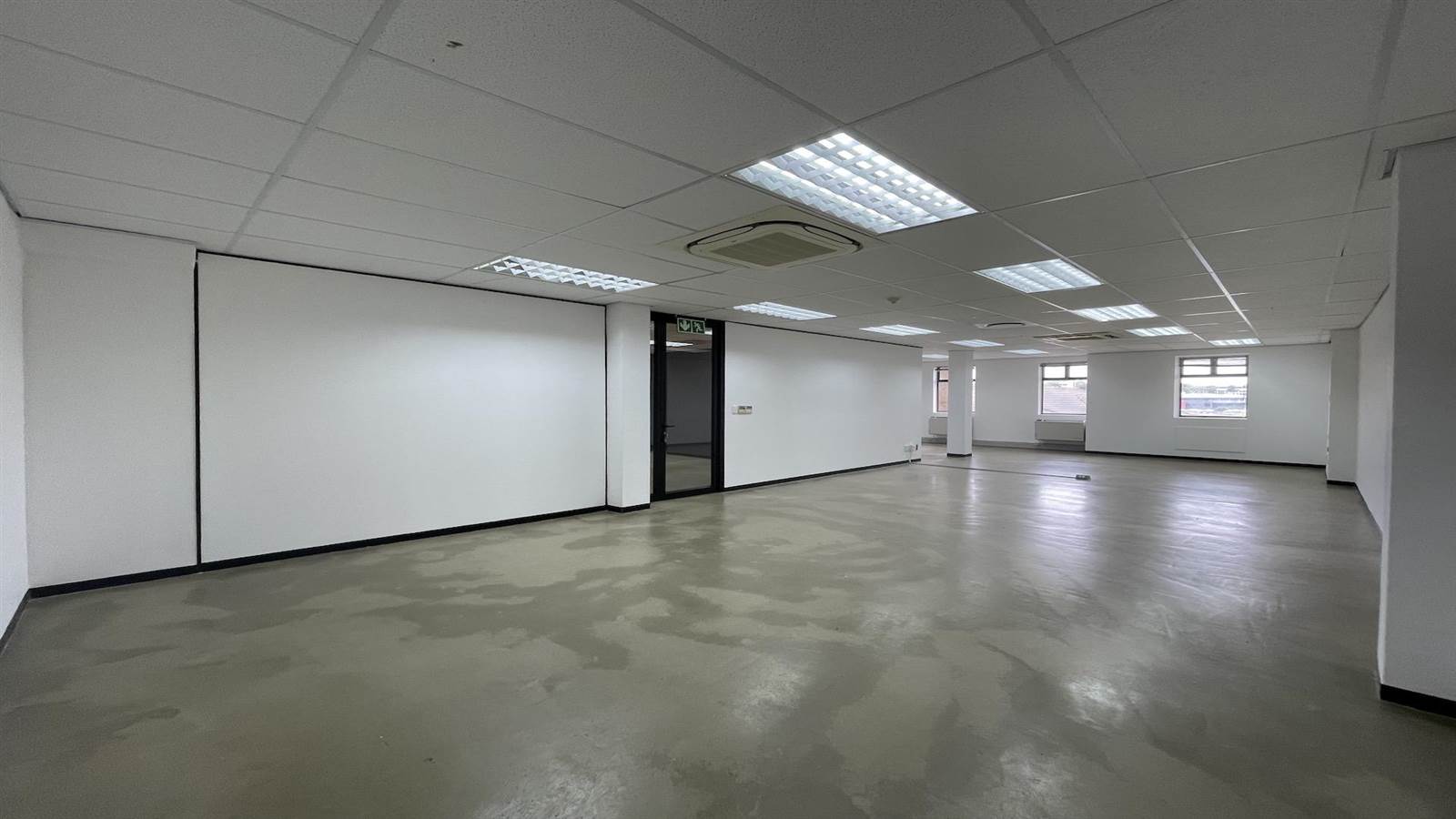 283  m² Commercial space in Tyger Valley photo number 14