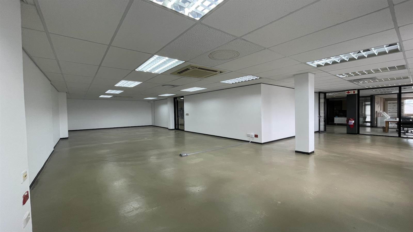283  m² Commercial space in Tyger Valley photo number 17