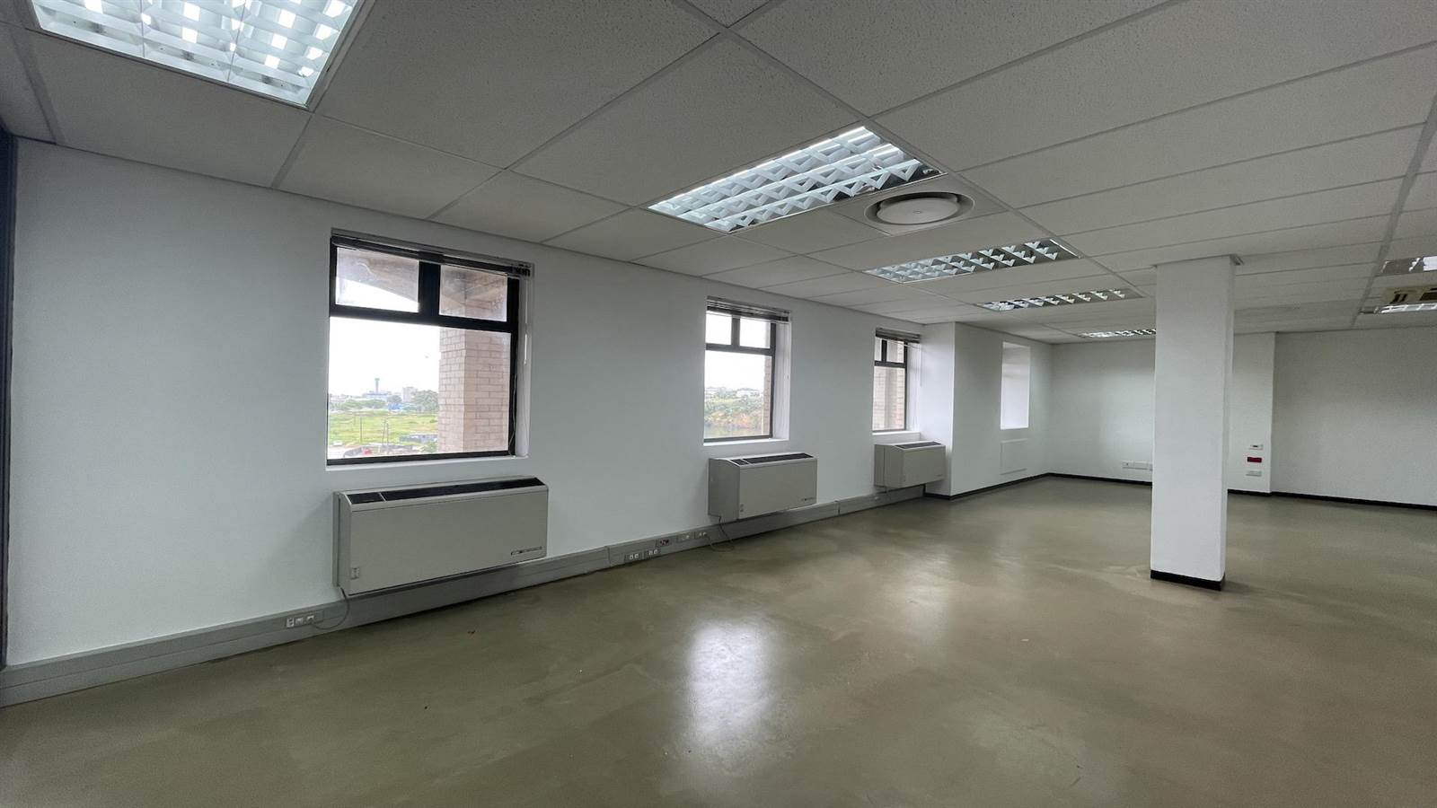 283  m² Commercial space in Tyger Valley photo number 11