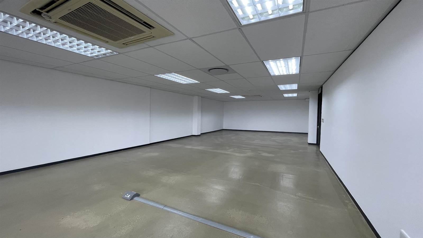 283  m² Commercial space in Tyger Valley photo number 20
