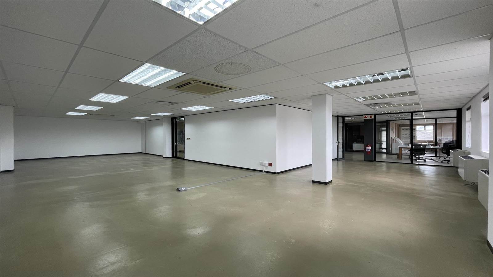283  m² Commercial space in Tyger Valley photo number 10
