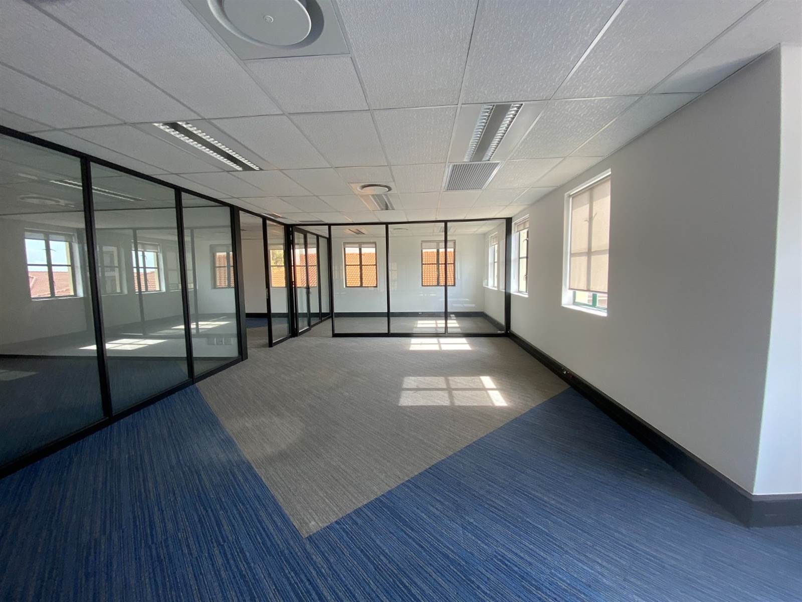 297  m² Commercial space in Rivonia photo number 7