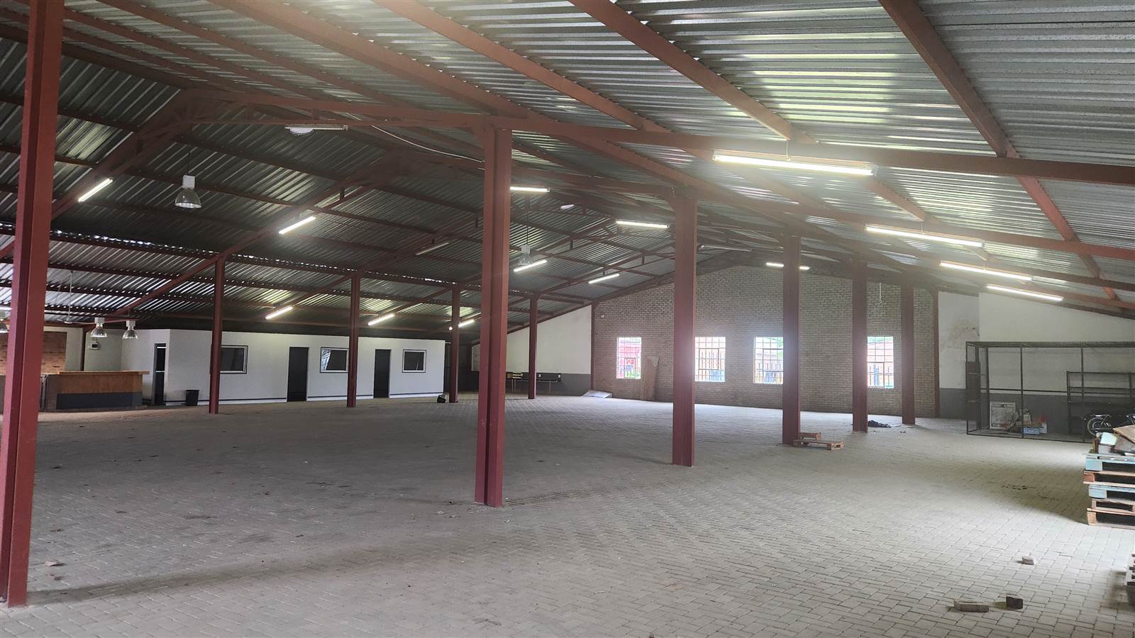 950  m² Industrial space in Rocky Drift photo number 5
