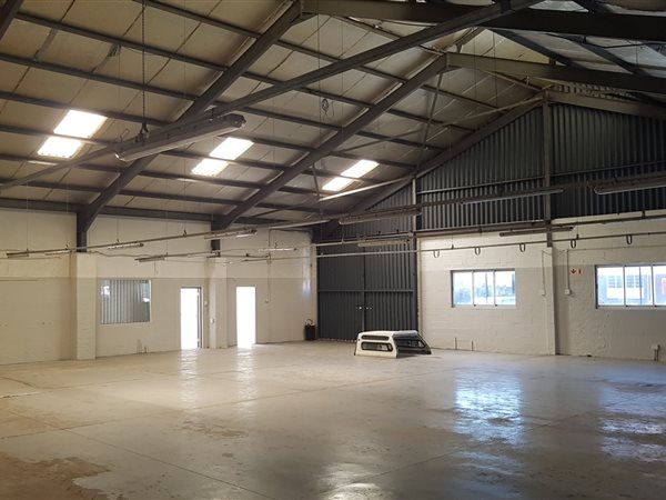 676  m² Industrial space in Maitland
