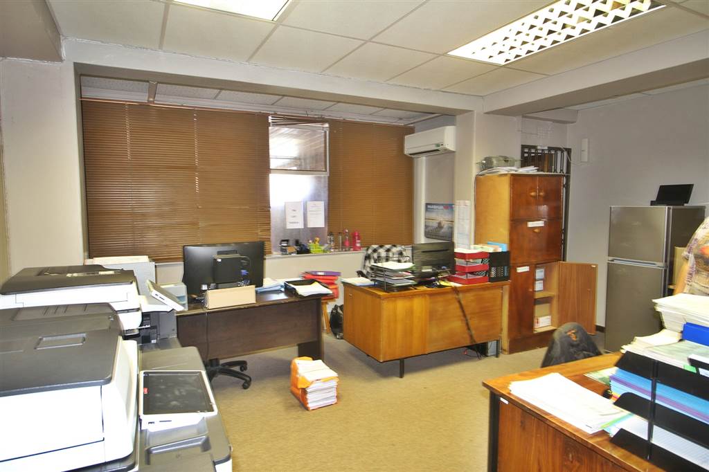 1250  m² Commercial space in Westdene photo number 18