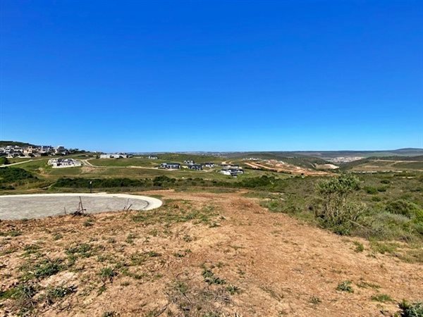 1473 m² Land available in Hartenbos